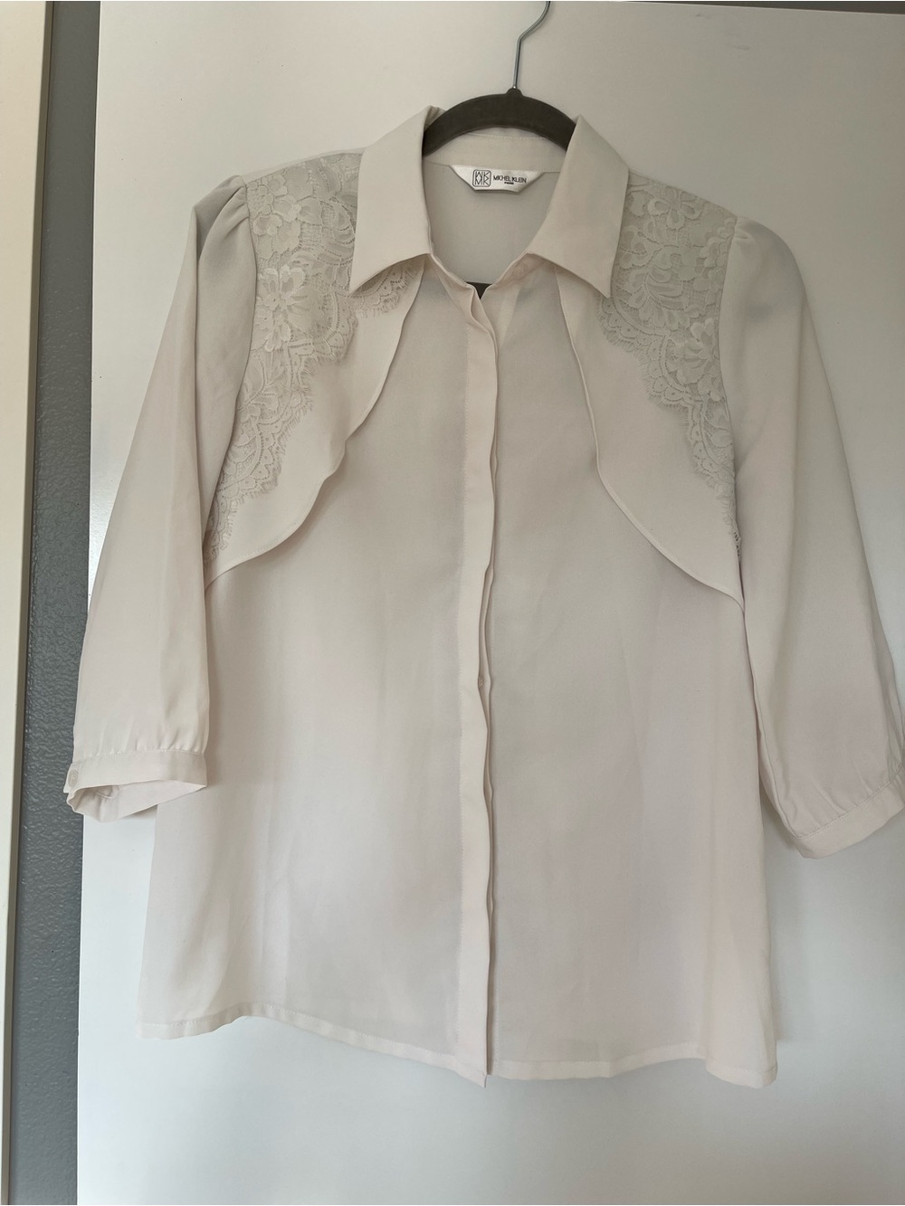 MK Michel Klein Paris Women’s Blouse Japan Size 40 Ivory Lace 3/4 Sleeve Sheer